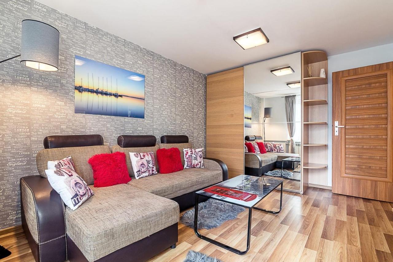 Panska 3 - Apartment With Balcony By Noclegi Renters Warszawa Eksteriør billede